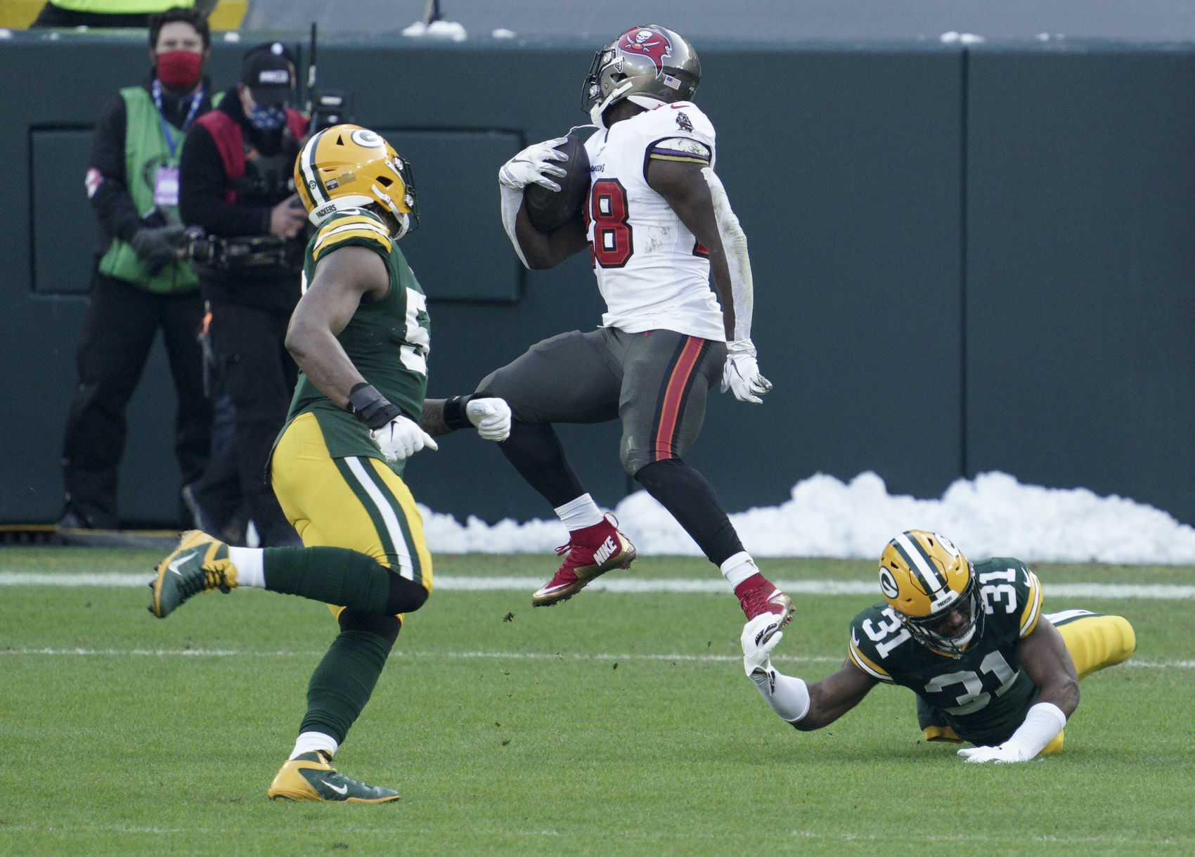 Bucs 31, Packers 26